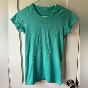 Lululemon Swiftly Tech Short Sleeve Teal Shirt